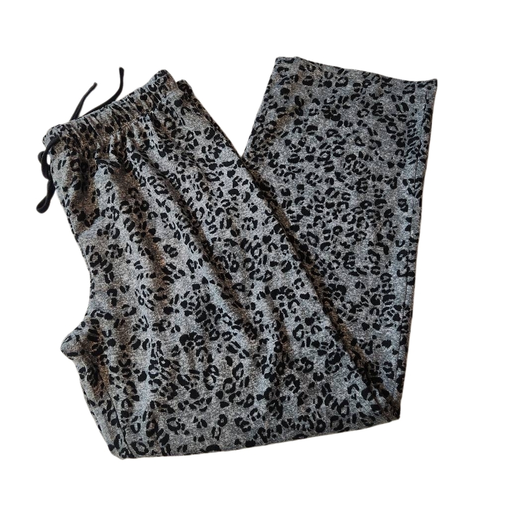 Ellen‎ Tracy Leopard Print Lounge Pants Size Medium